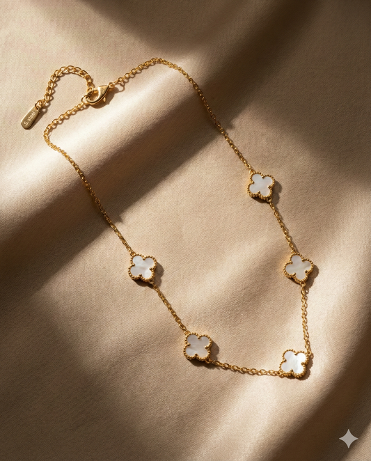 Hera Clover Necklace