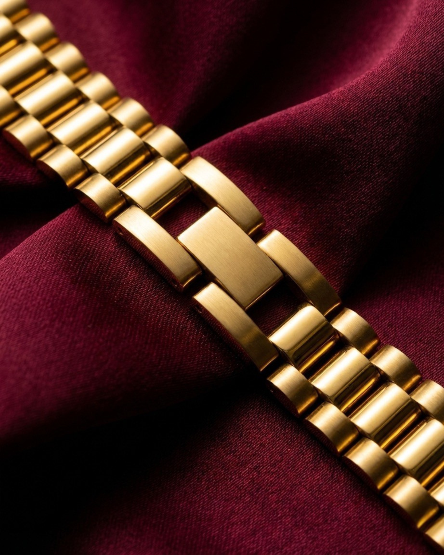 Regalia Gold Watchlink Bracelet